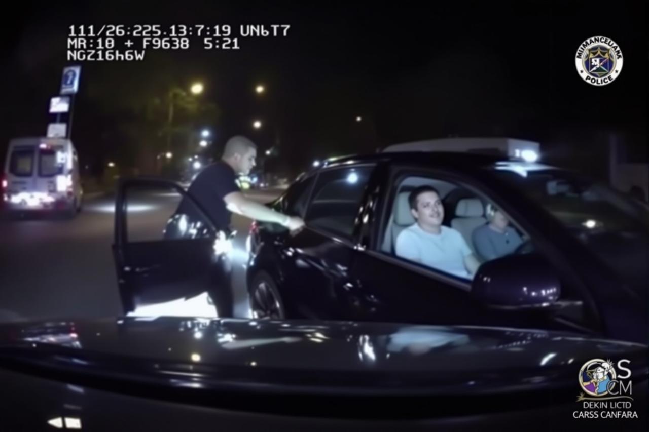 黑料网验证反转：某男星被指酒驾实为代驾开车，交警记录仪澄清